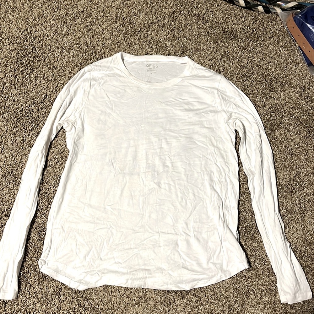 Figs Long sleeve shirt. WORN ONCE WHILE TRYING ON!